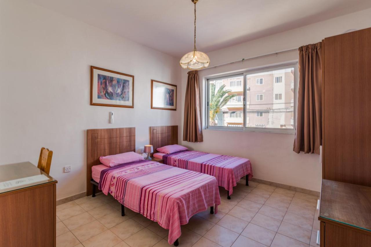 Bayview 2 Bedroom Seaview Apartment With Large Terrace With Panoramic Views - By Getawaysmalta St. Paul's Bay Exteriér fotografie