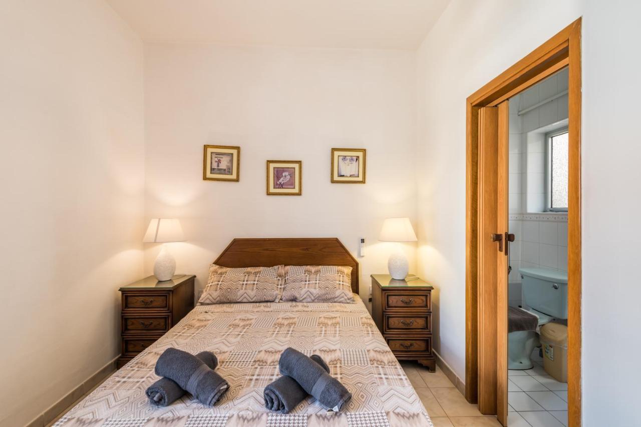 Bayview 2 Bedroom Seaview Apartment With Large Terrace With Panoramic Views - By Getawaysmalta St. Paul's Bay Exteriér fotografie