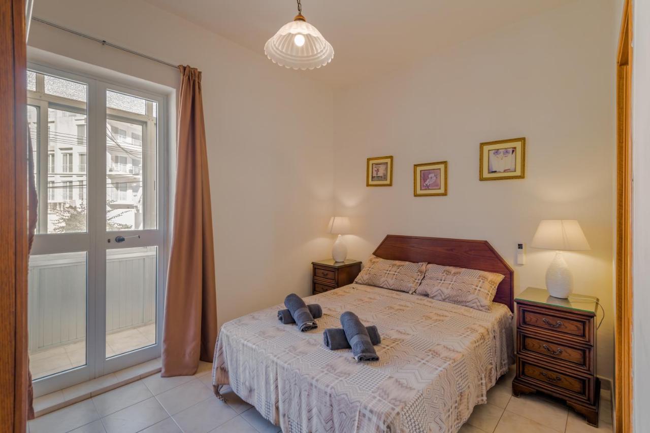 Bayview 2 Bedroom Seaview Apartment With Large Terrace With Panoramic Views - By Getawaysmalta St. Paul's Bay Exteriér fotografie