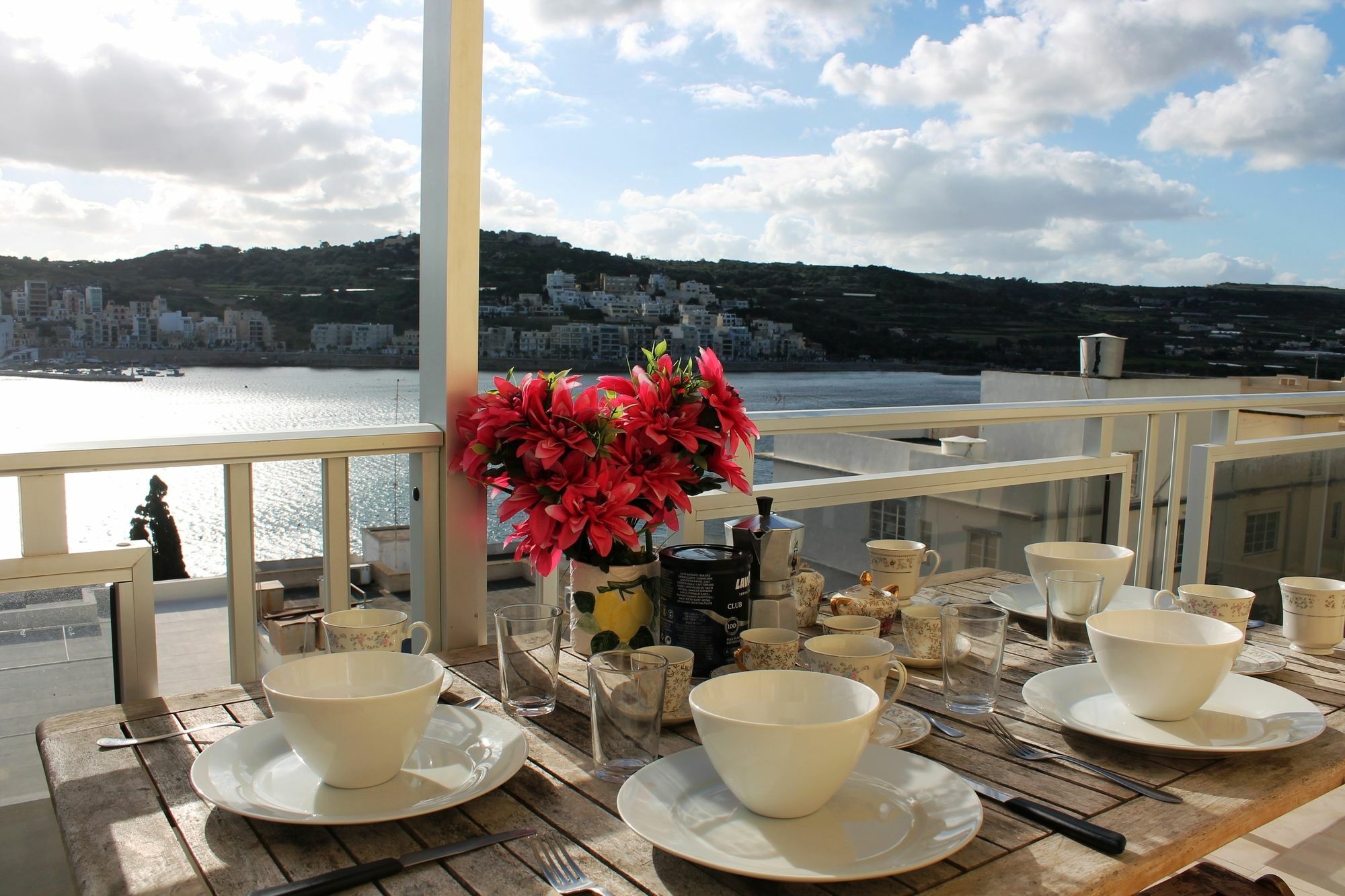 Bayview 2 Bedroom Seaview Apartment With Large Terrace With Panoramic Views - By Getawaysmalta St. Paul's Bay Exteriér fotografie